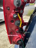 right_light_connection.webp