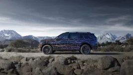 23843_KIA_AMERICA_REVEALS_CUSTOM_2027_CAMOUFLAGE_TELLURIDE.webp 23843_KIA_AMERICA_REVEALS_CUSTOM_2027_CAMOUFLAGE_TELLURIDE.webp